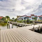 Charming Panama City Studio With Community Pool!